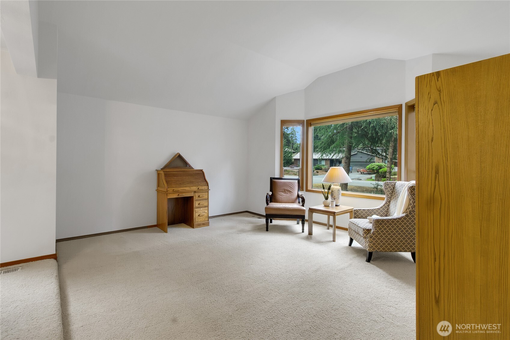 17532 Southeast 292nd Place Kent, WA 98042 - Photo 5 of 36