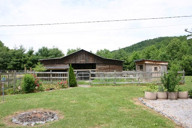 3970 Horsepen Road Cosby, TN 37722 - Photo 32 of 40 IMG_5688