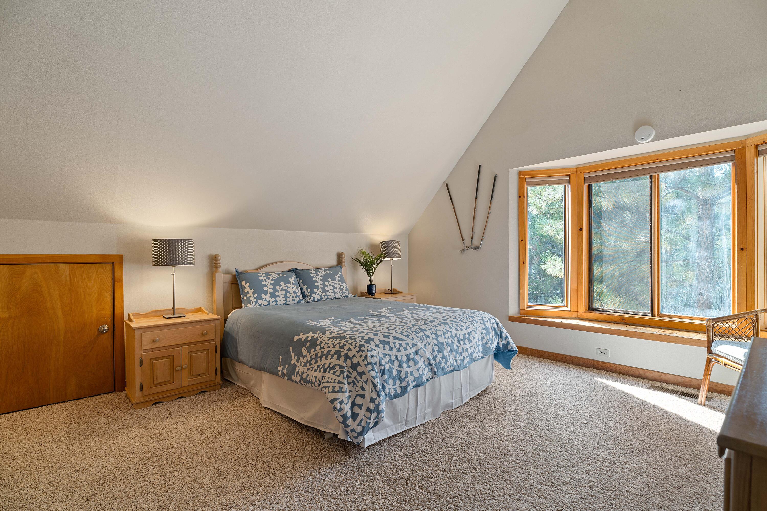 57512 Circle 4 Cabin Road, Unit 13 Sunriver, OR 97707 - Photo 10 of 27 13-Bedroom - Copy