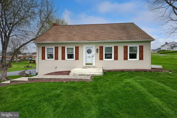 $375,000 | 315 Lampeter Road, Lancaster, PA 17602