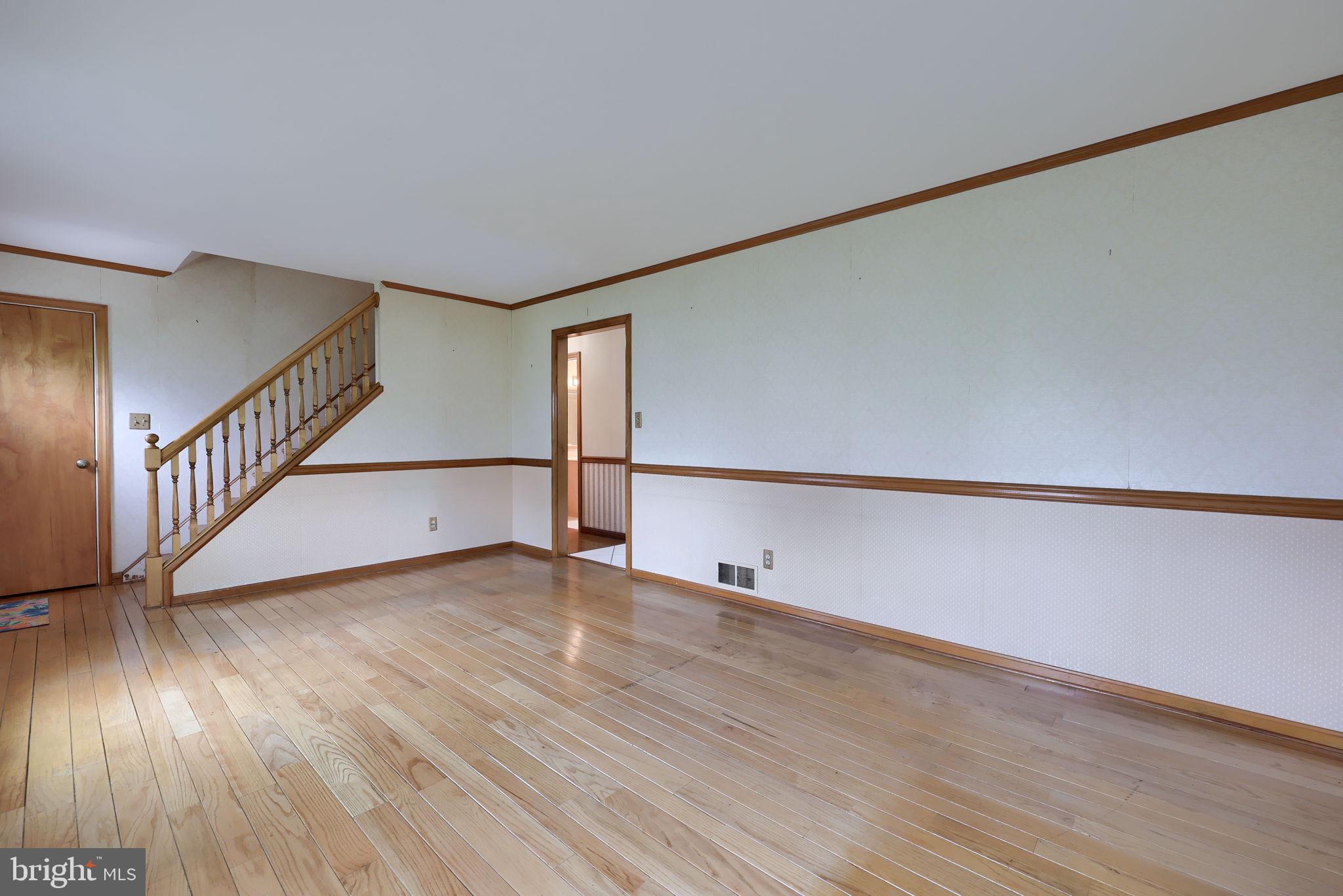 315 Lampeter Road Lancaster, PA 17602 - Photo 12 of 55