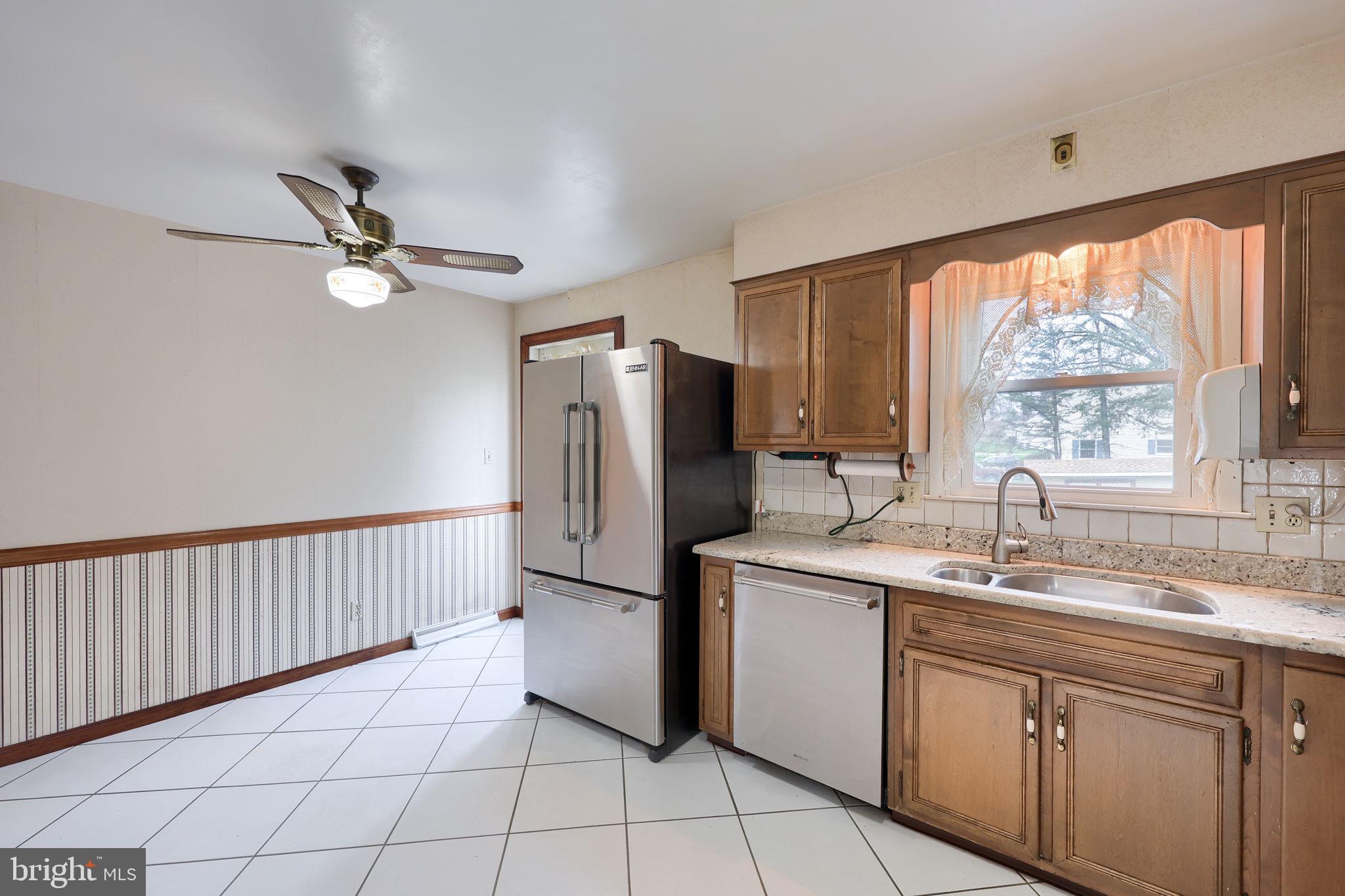 315 Lampeter Road Lancaster, PA 17602 - Photo 18 of 55