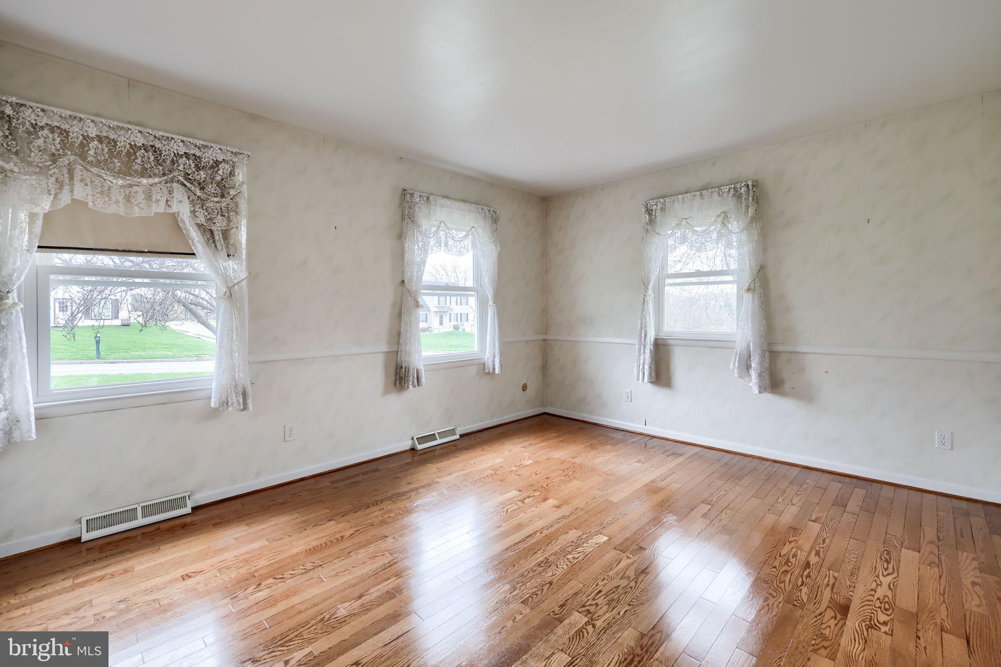 315 Lampeter Road Lancaster, PA 17602 - Photo 20 of 55