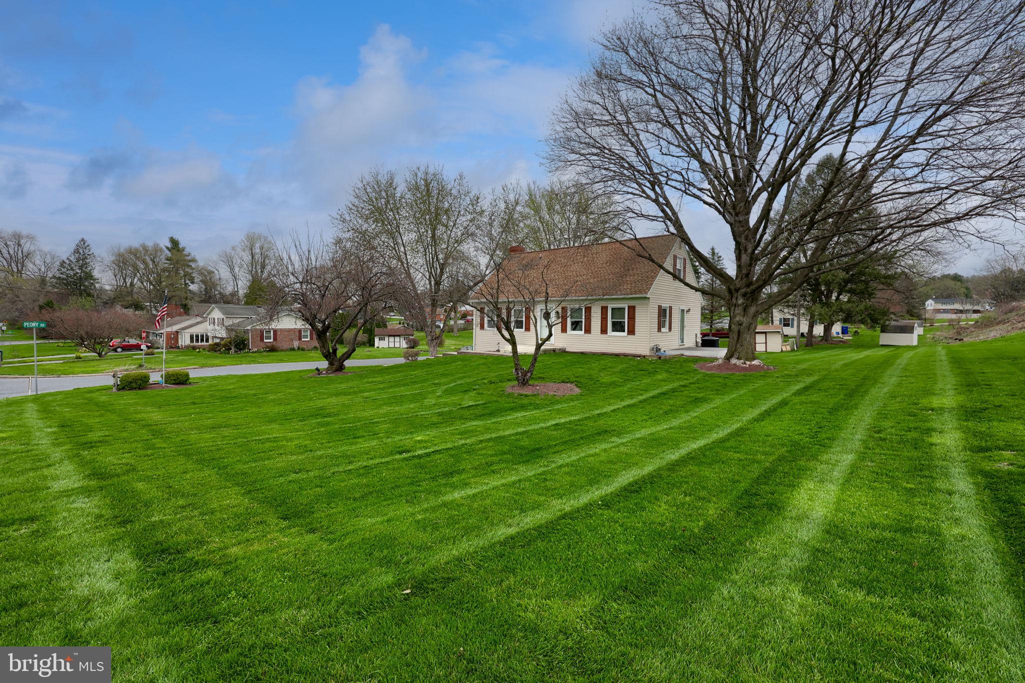 315 Lampeter Road Lancaster, PA 17602 - Photo 2 of 55