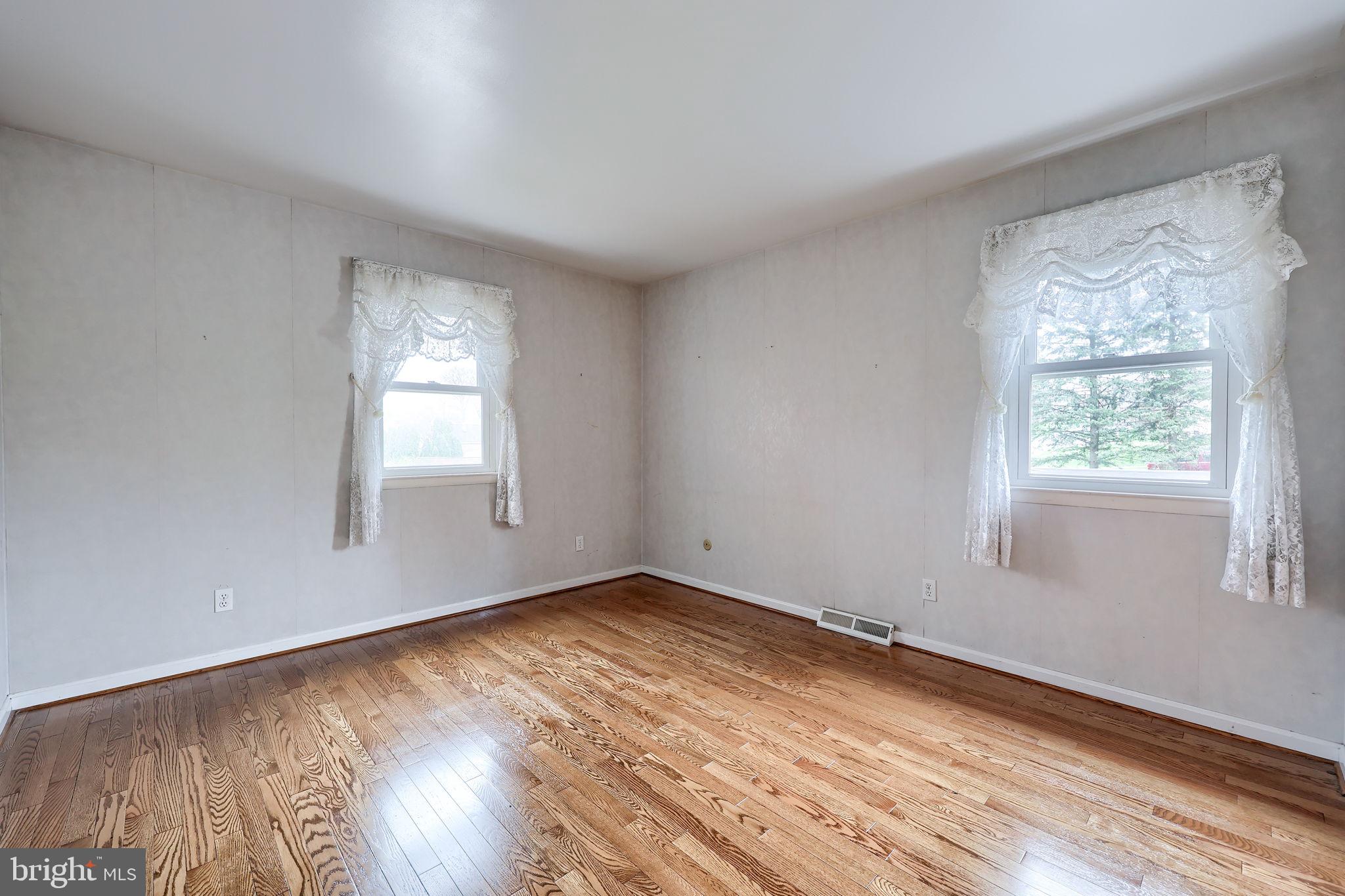 315 Lampeter Road Lancaster, PA 17602 - Photo 24 of 55