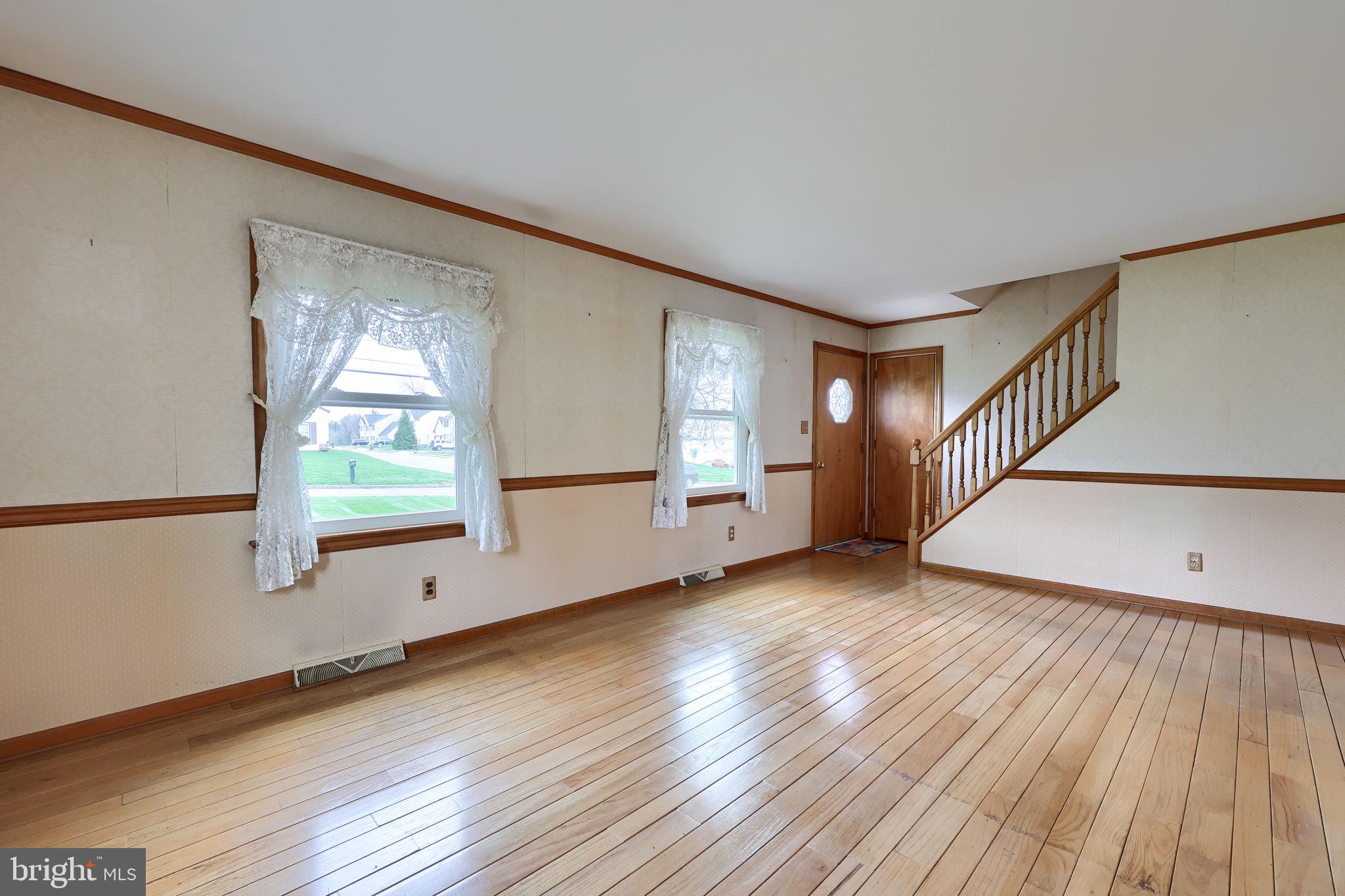 315 Lampeter Road Lancaster, PA 17602 - Photo 9 of 55