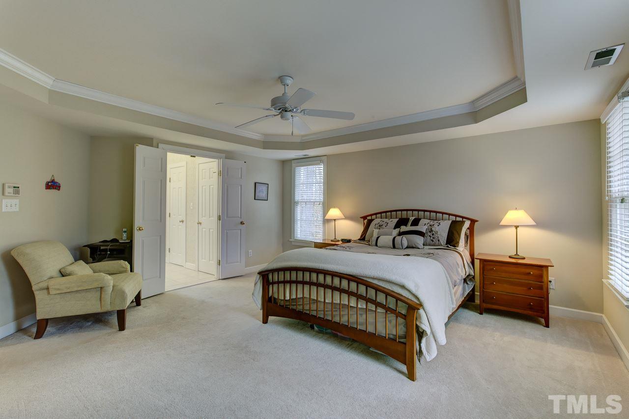3104 Shinleaf Court Raleigh, NC 27613 - Photo 12 of 24 Gallery Image 12