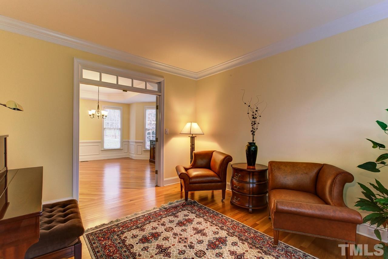 3104 Shinleaf Court Raleigh, NC 27613 - Photo 10 of 24 Gallery Image 10