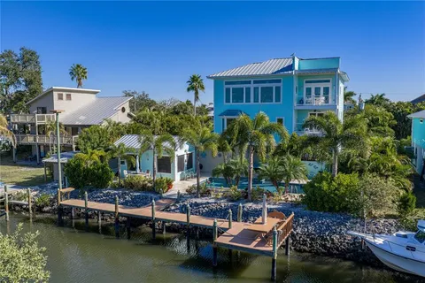 $1,650,000 | 125 Burns Road, Terra Ceia, FL 34250