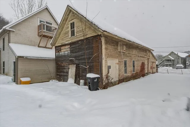 $450,000 | 21 Lower Main Street West, Johnson, VT 05656