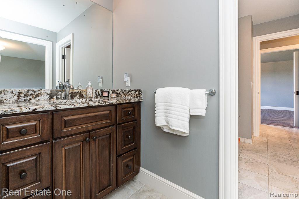 611 Wellington Circle Rochester Hills, MI 48309 - Photo 66 of 70