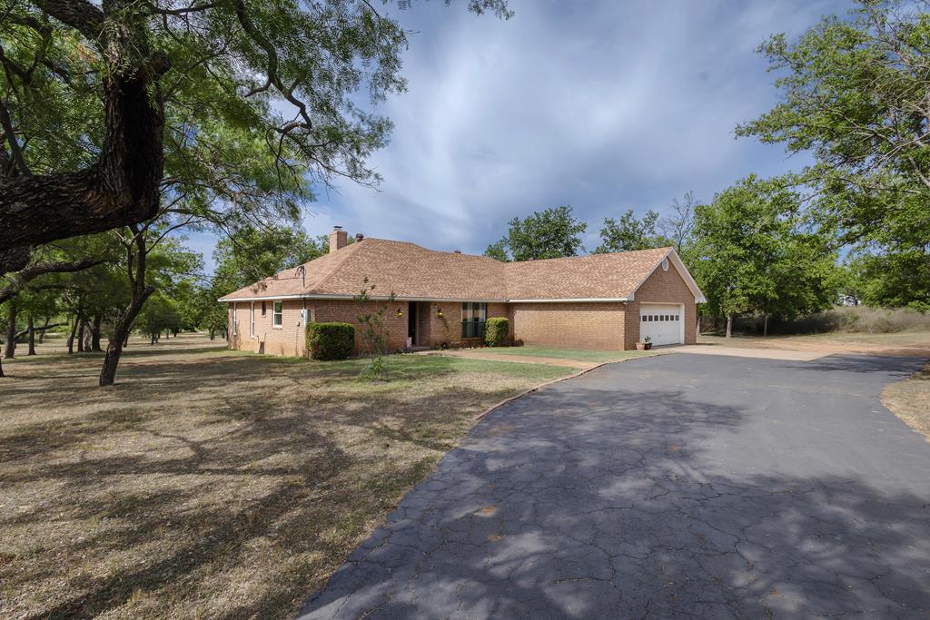109 Riverside Drive West Llano, TX 78643 - Photo 10 of 47 Gallery Image 10