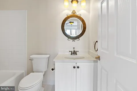 $310,000 | 643 Oakland Hills Drive, Unit 2A, Arnold, MD 21012