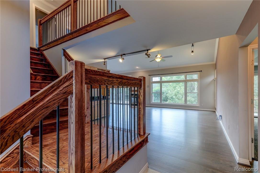 4568 Oakhurst Ridge Road Clarkston, MI 48348 - Photo 9 of 41 g.jpg