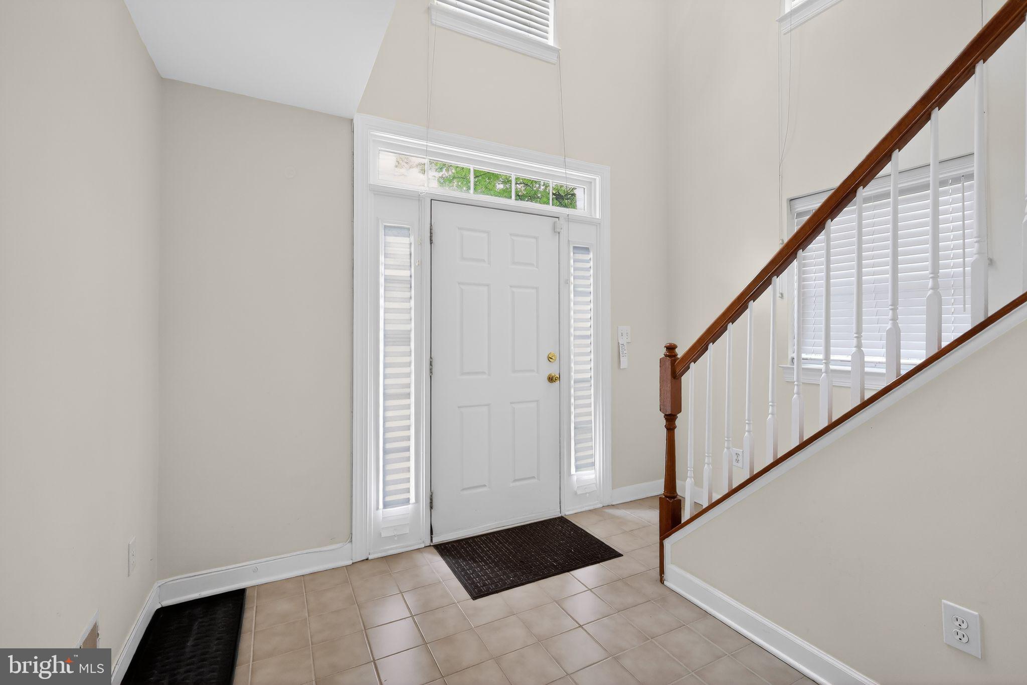 2015 Wheaton Haven Court Silver Spring, MD 20902 - Photo 2 of 30