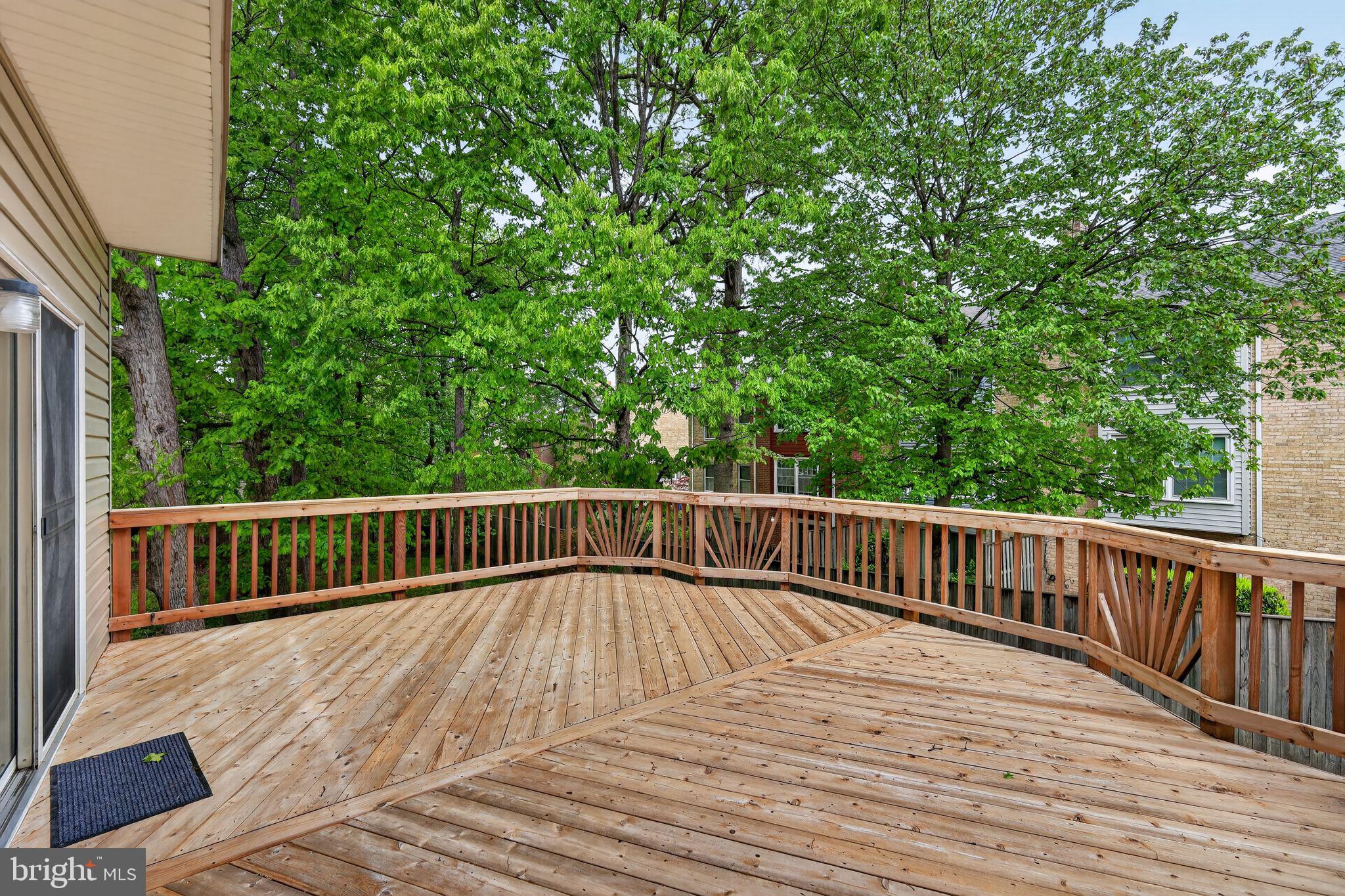 2015 Wheaton Haven Court Silver Spring, MD 20902 - Photo 28 of 30