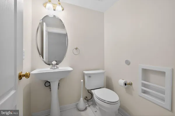 $599,000 | 2015 Wheaton Haven Court, Silver Spring, MD 20902