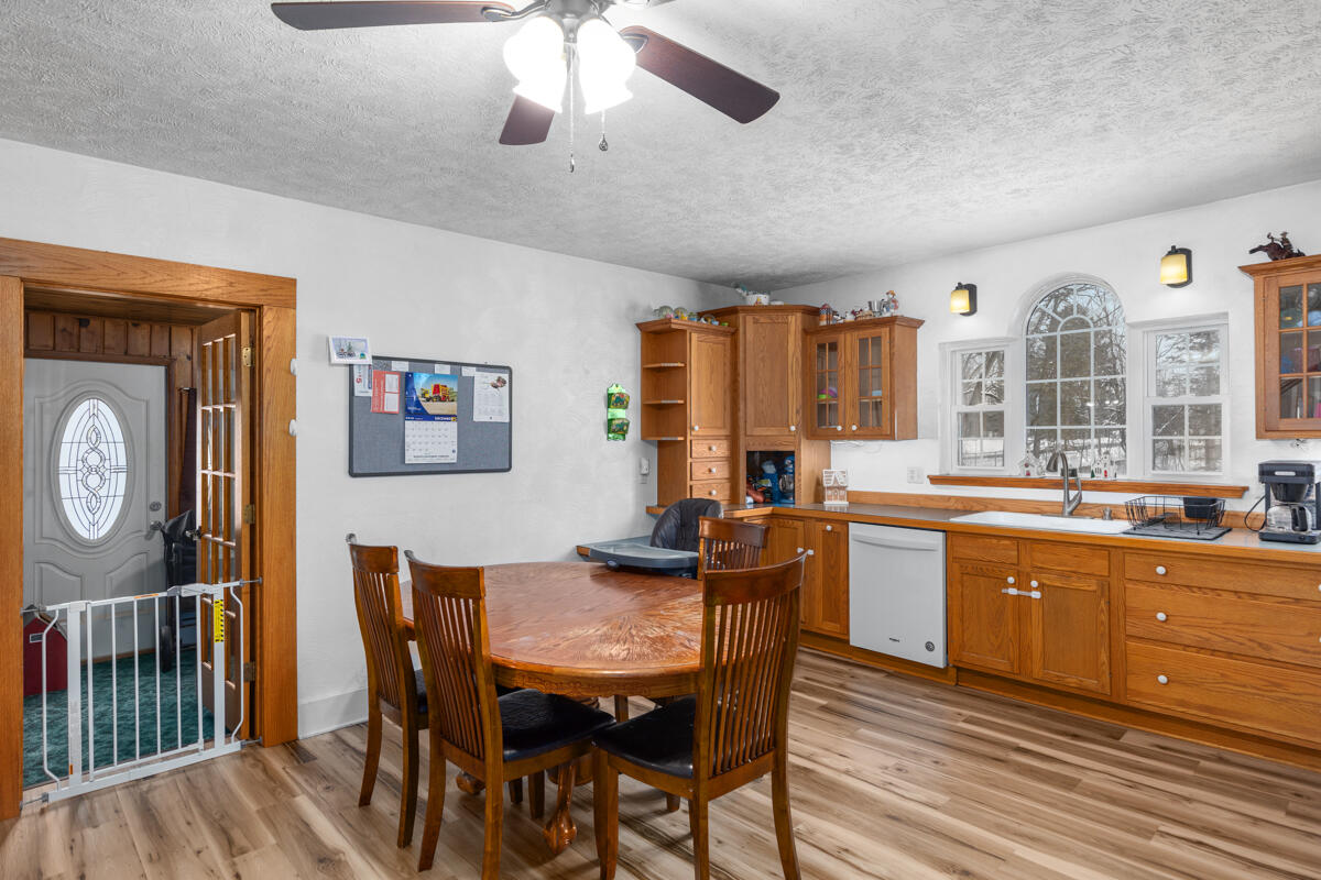 103 West 4th Street Hersey, MI 49639 - Photo 11 of 39 IMG_1010