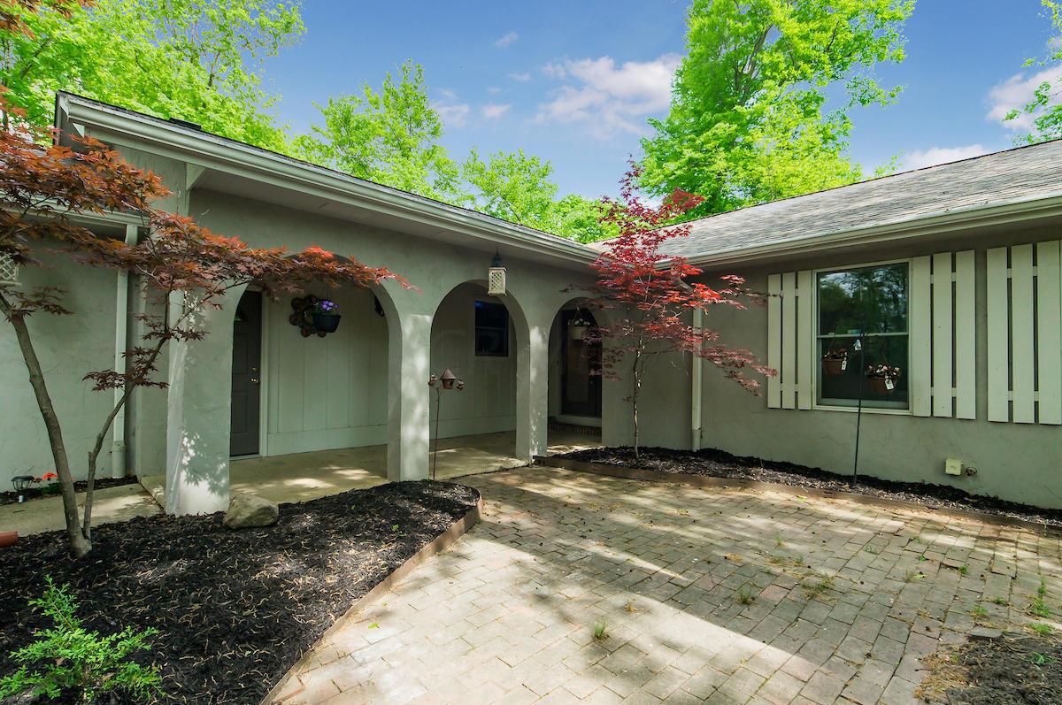 4183 Clotts Road Columbus, OH 43230 - Photo 4 of 55 Gallery Image 4