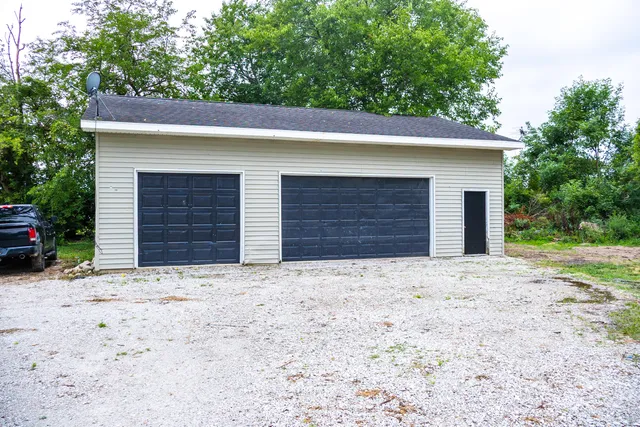 $349,900 | 710 South Elm Street, Three Oaks, MI 49128