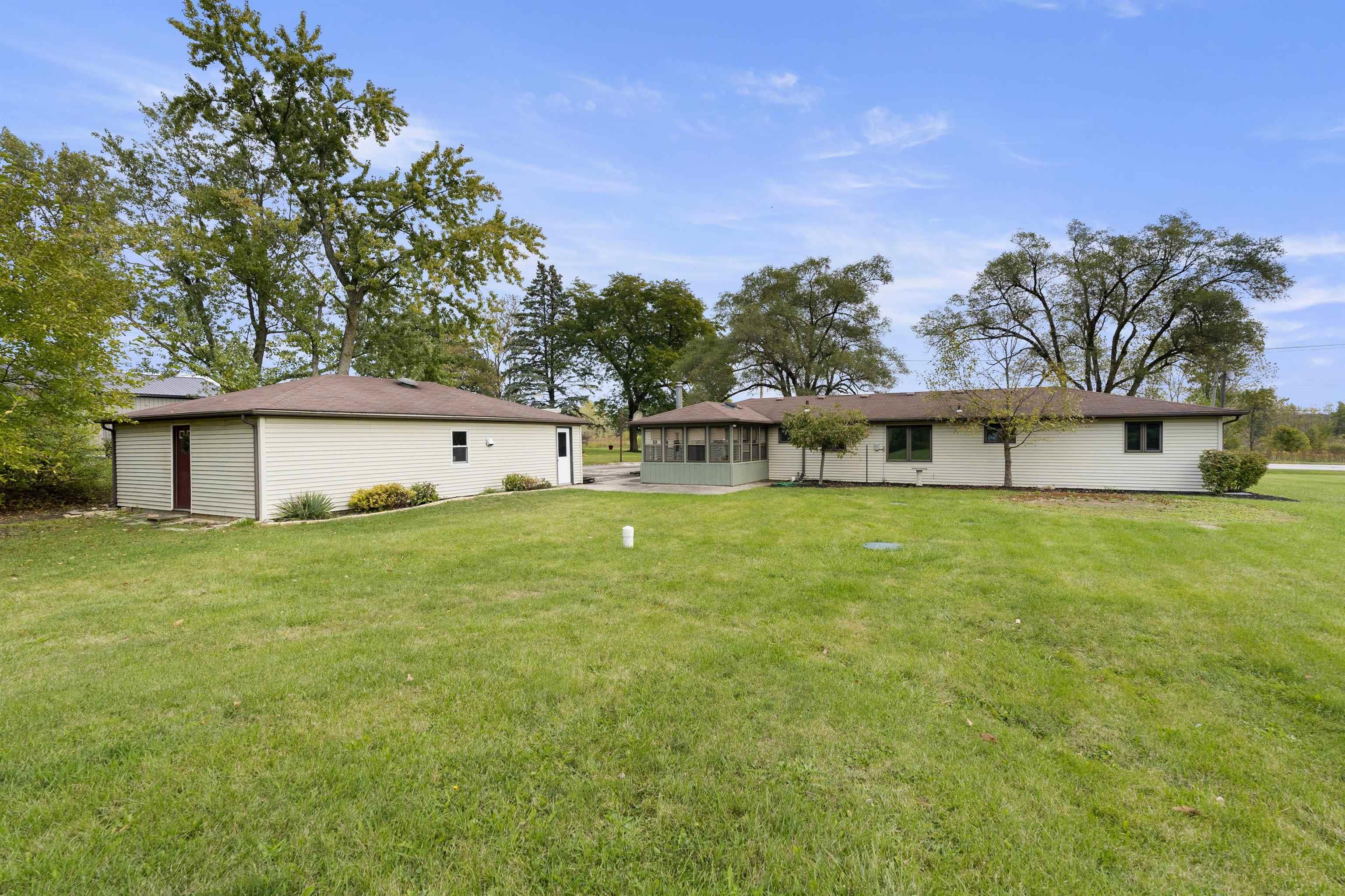 910 North Thomas Road Fort Wayne, IN 46808 - Photo 33 of 36