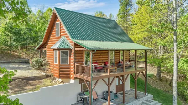 $389,900 | 1986 Ridge Run Road, Boomer, NC 28606