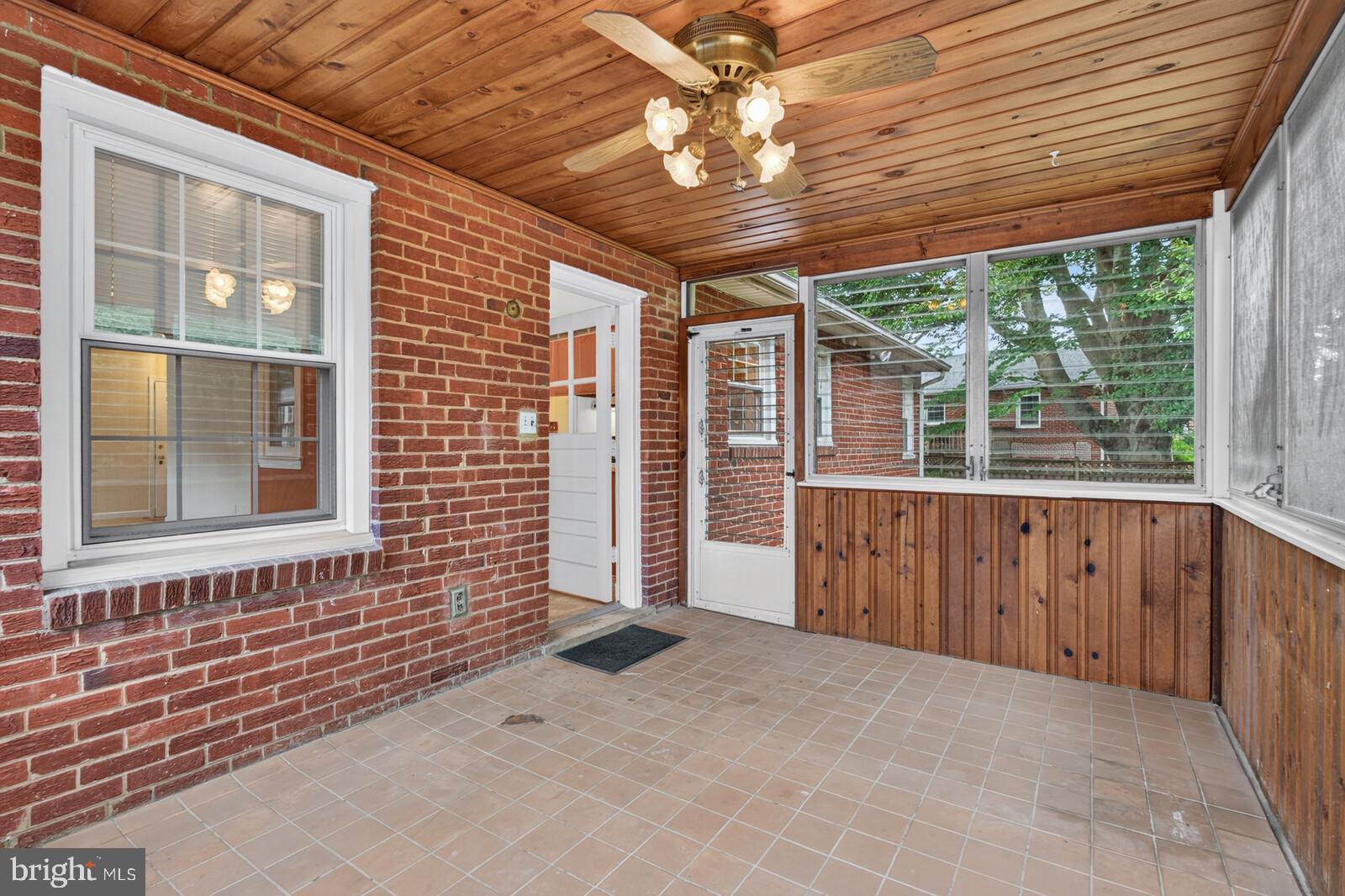 1803 Republic Road Silver Spring, MD 20902 - Photo 17 of 49 Gallery Image 17