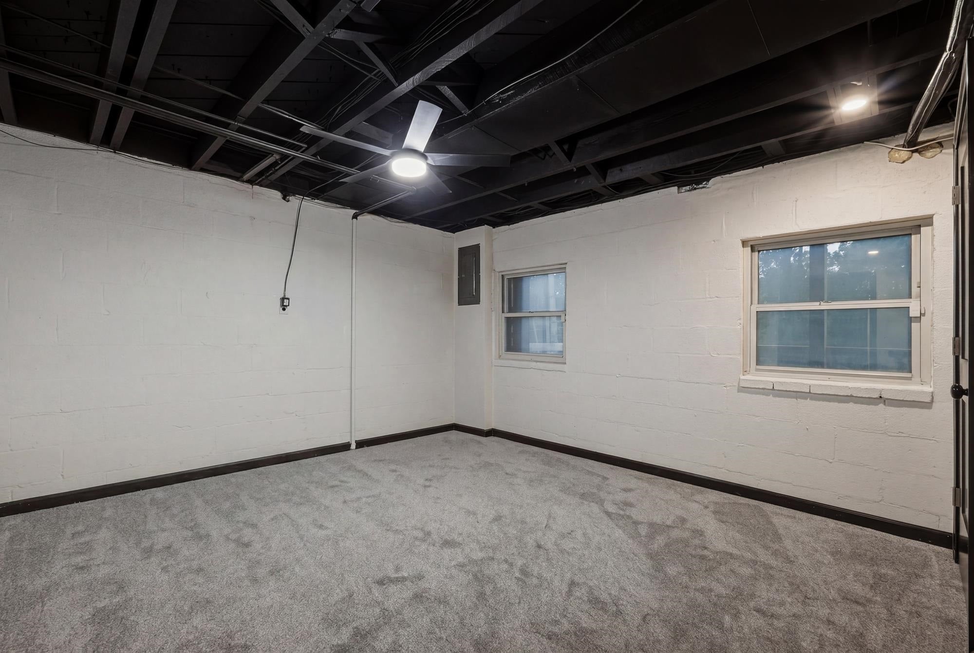 2823 Roseneath Road Huntington, WV 25705 - Photo 24 of 27 Gallery Image 24