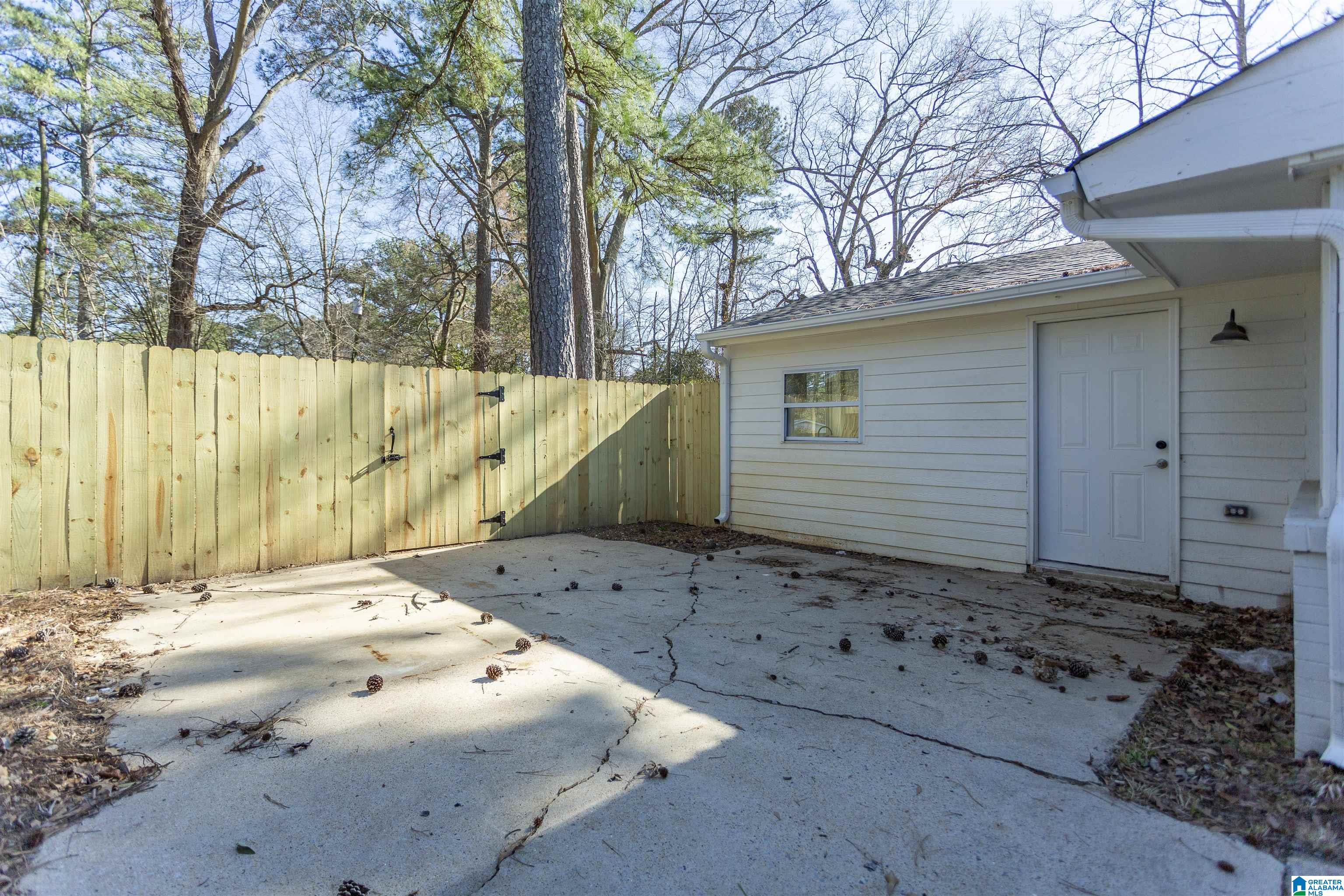 4925 Montevallo Road Birmingham, AL 35210 - Photo 7 of 40