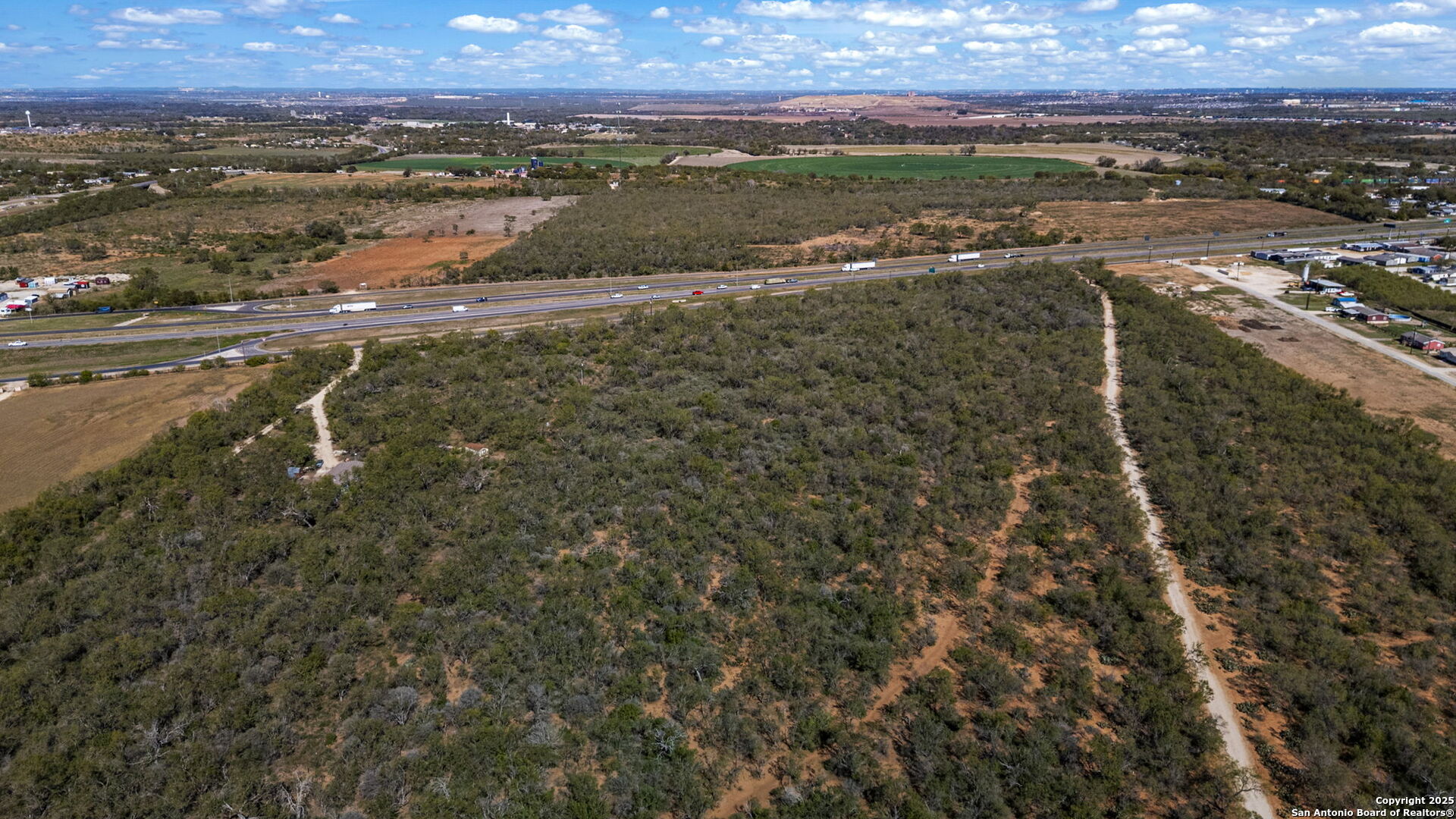 14350 Interstate 35 Access Road Von Ormy, TX 78073 - Photo 18 of 45 a view of an ocean and city