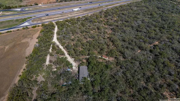 $5,000,000 | 14350 Interstate 35 Access Road, Von Ormy, TX 78073