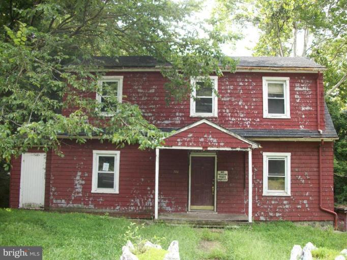2711 Frederick Road Catonsville, MD 21228 - Photo 1 of 1 Exterior (Main)