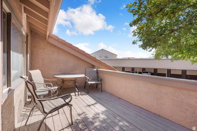 860 South Village Road, Unit O8 St. George, UT 84770 - Photo 18 of 37
