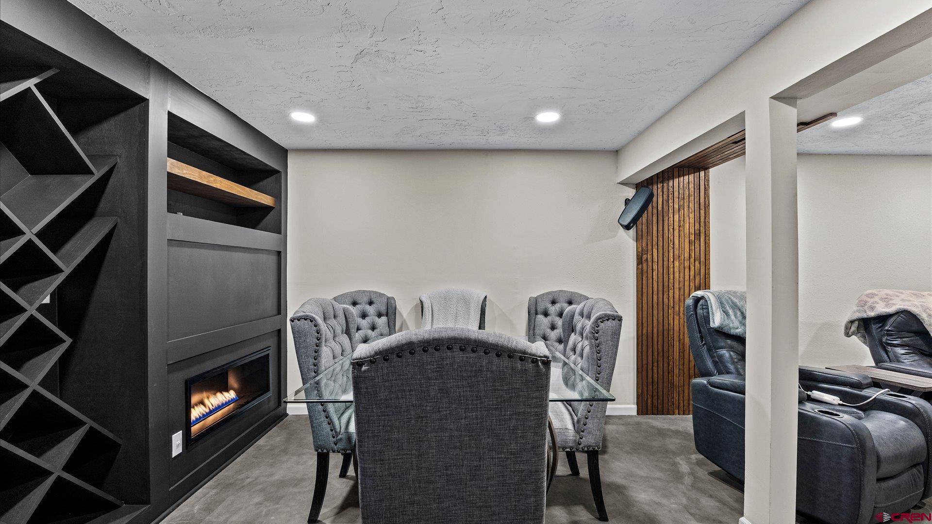1761 G Road Delta, CO 81416 - Photo 21 of 43 a view of a livingroom with furniture and fire pit