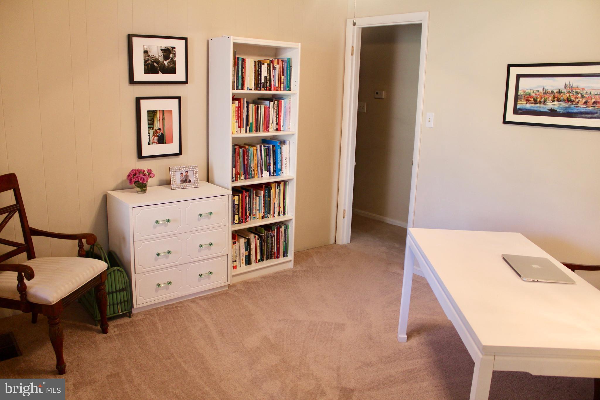 1118 Challedon Road Great Falls, VA 22066 - Photo 16 of 24 Study main floor