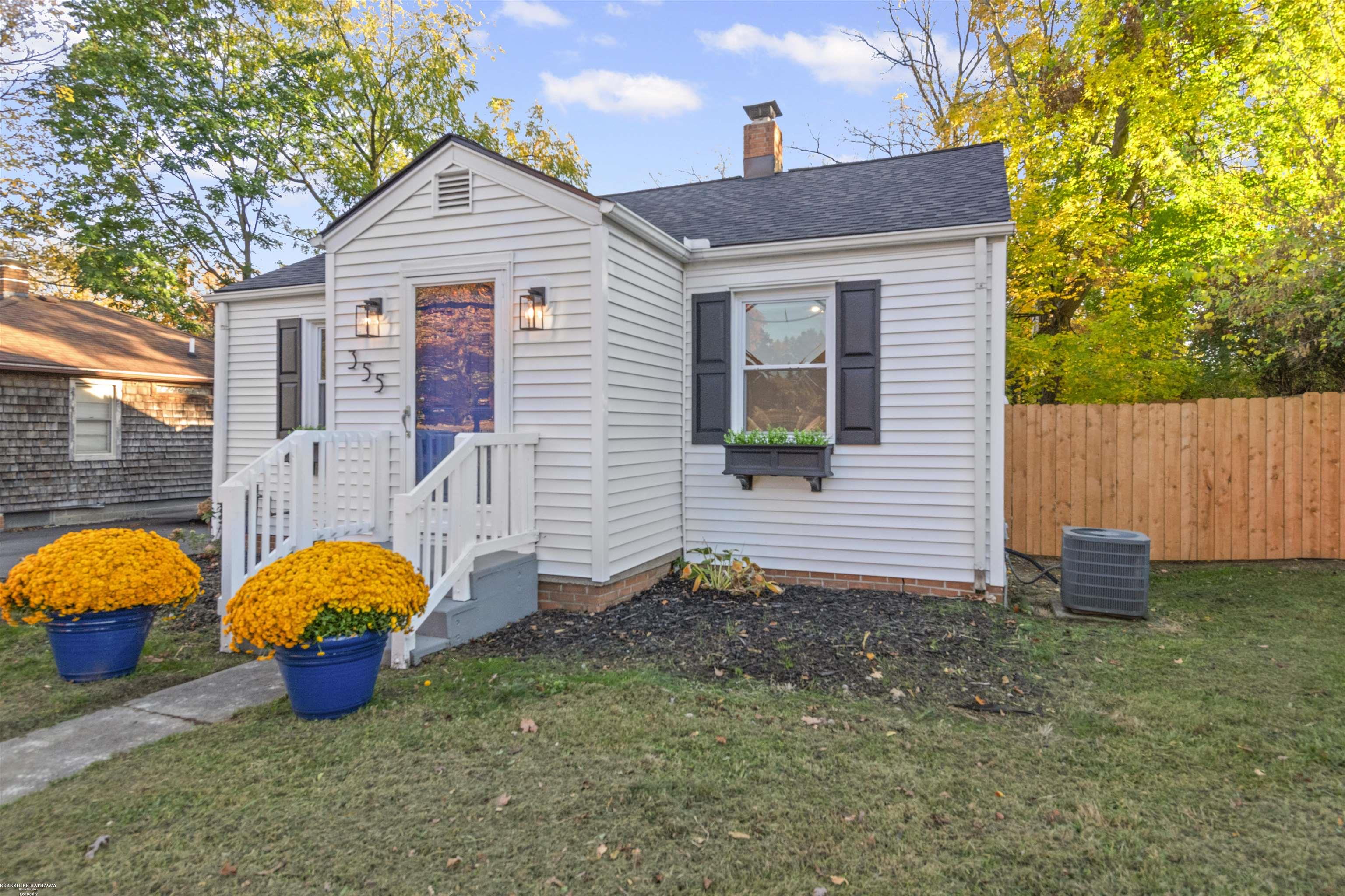 355 West St Clair Street Romeo, MI 48065 - Photo 18 of 27 Gallery Image 18
