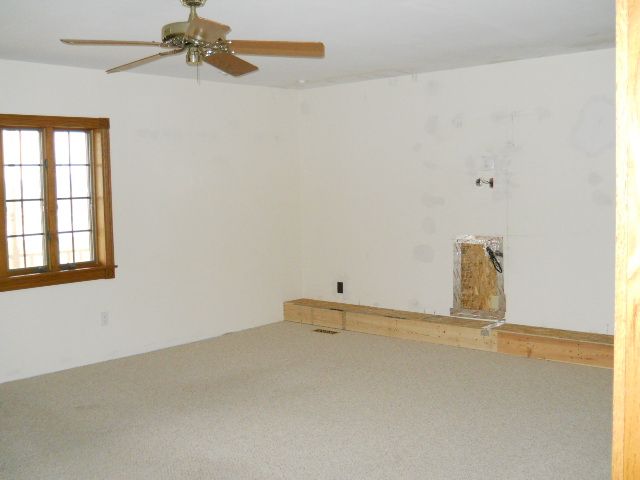 12490 Bryce Road Emmett, MI 48022 - Photo 26 of 26 31082497-25.JPG