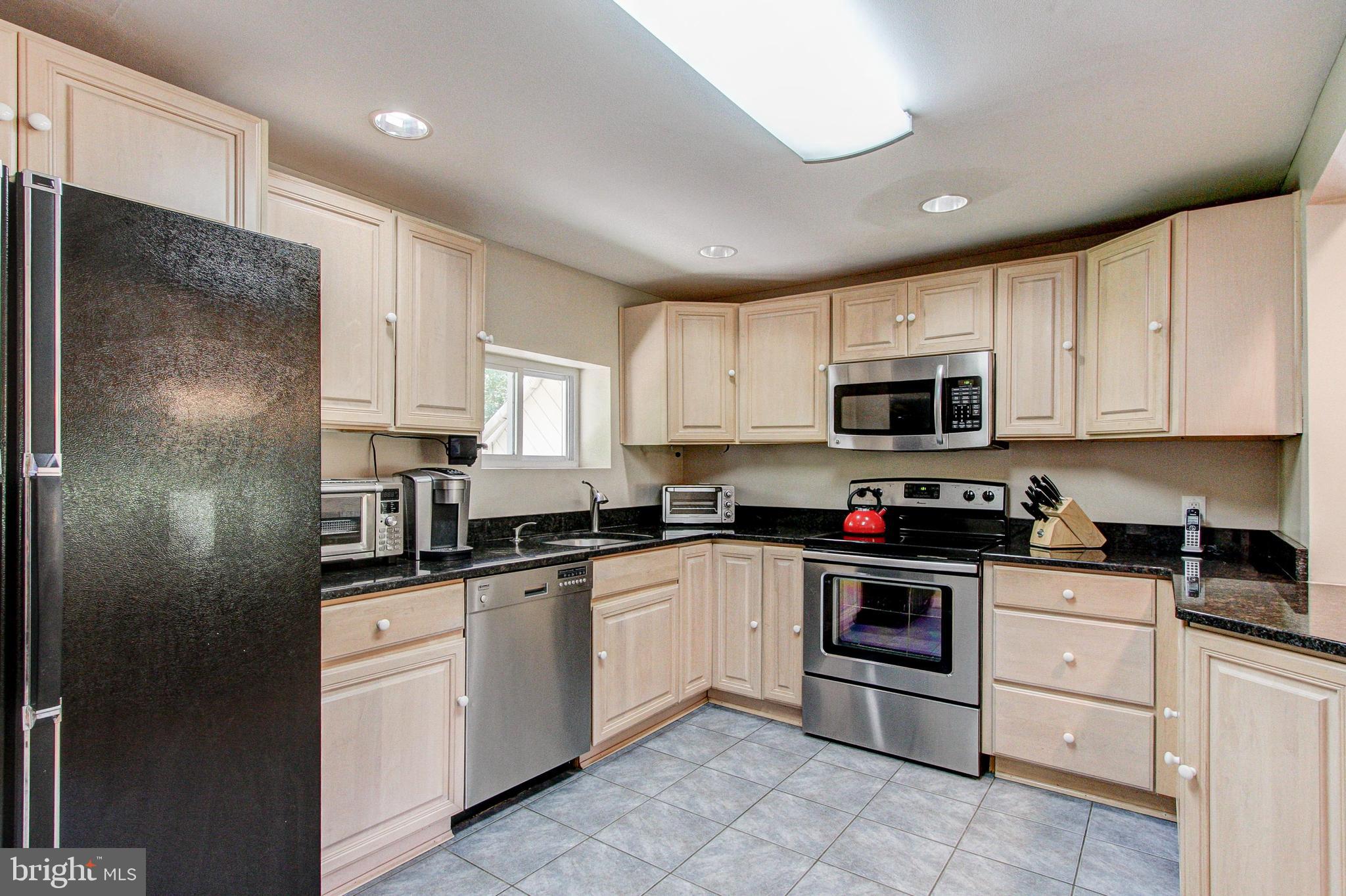 2708 Windy Bush Road Newtown, PA 18940 - Photo 14 of 31