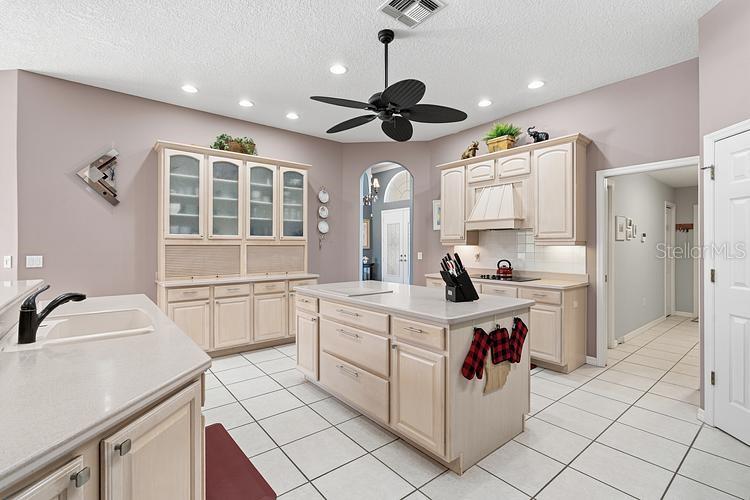 10470 Ramble Ridge Court Weeki Wachee, FL 34613 - Photo 20 of 44