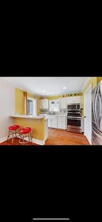 $1,800 | 4910 Laurel Street, Unit REAR, New Orleans, LA 70115