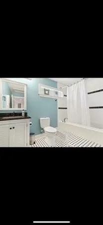 $1,800 | 4910 Laurel Street, Unit REAR, New Orleans, LA 70115