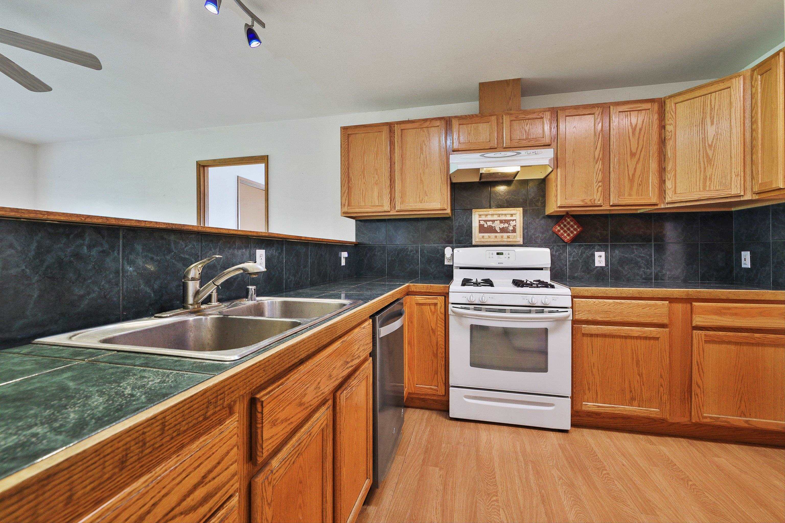 526 South Koren Road Spokane, WA 99212 - Photo 12 of 35 Gallery Image 12