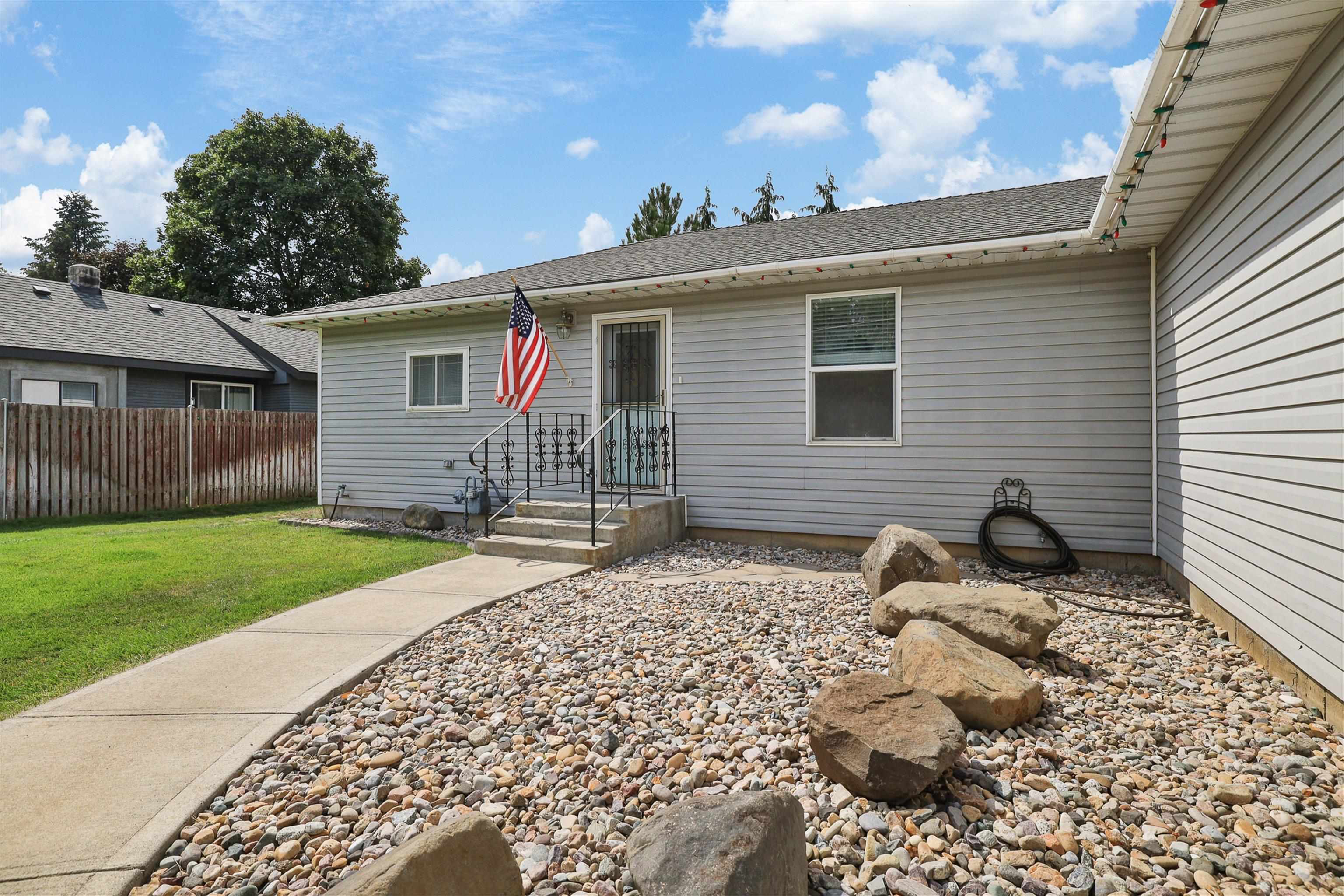 526 South Koren Road Spokane, WA 99212 - Photo 4 of 35 Gallery Image 4