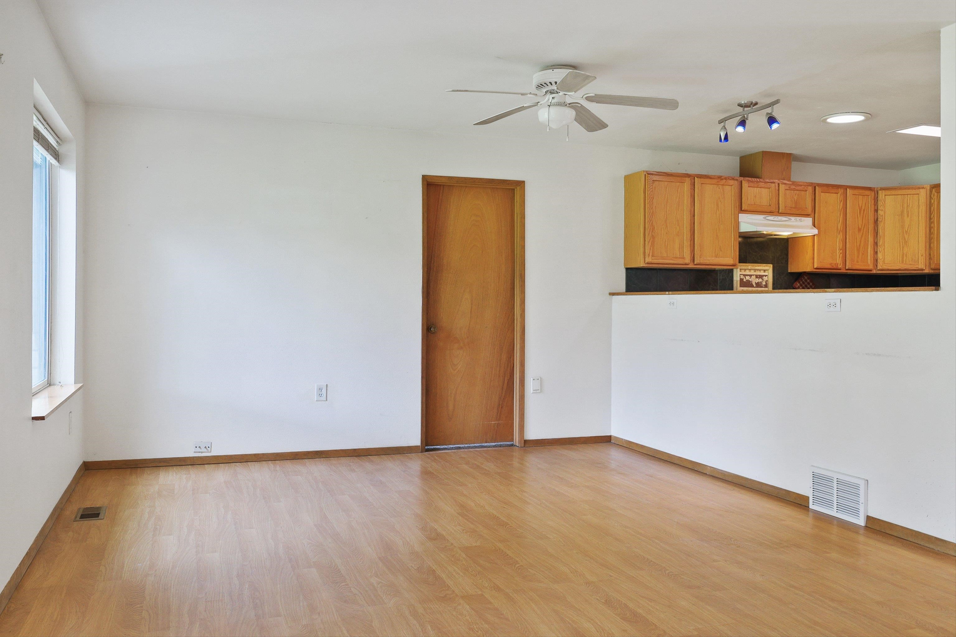 526 South Koren Road Spokane, WA 99212 - Photo 8 of 35 Gallery Image 8