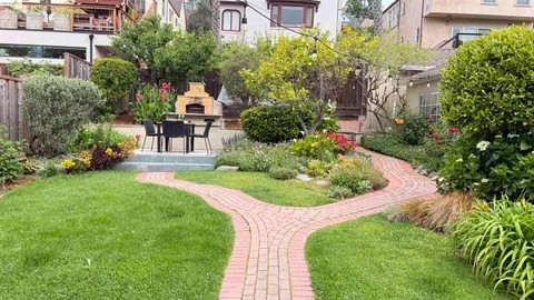$1,495,000 | 806 Mandana Boulevard, Oakland, CA 94610