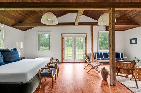 $1,395,000 | 317 Walnut Creek Road, Bastrop, TX 78602