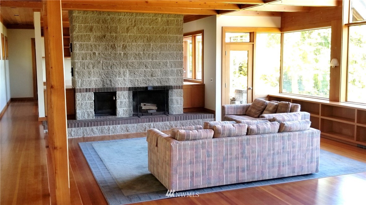 141 Bachelor Road Sequim, WA 98382 - Photo 4 of 24 Gallery Image 4