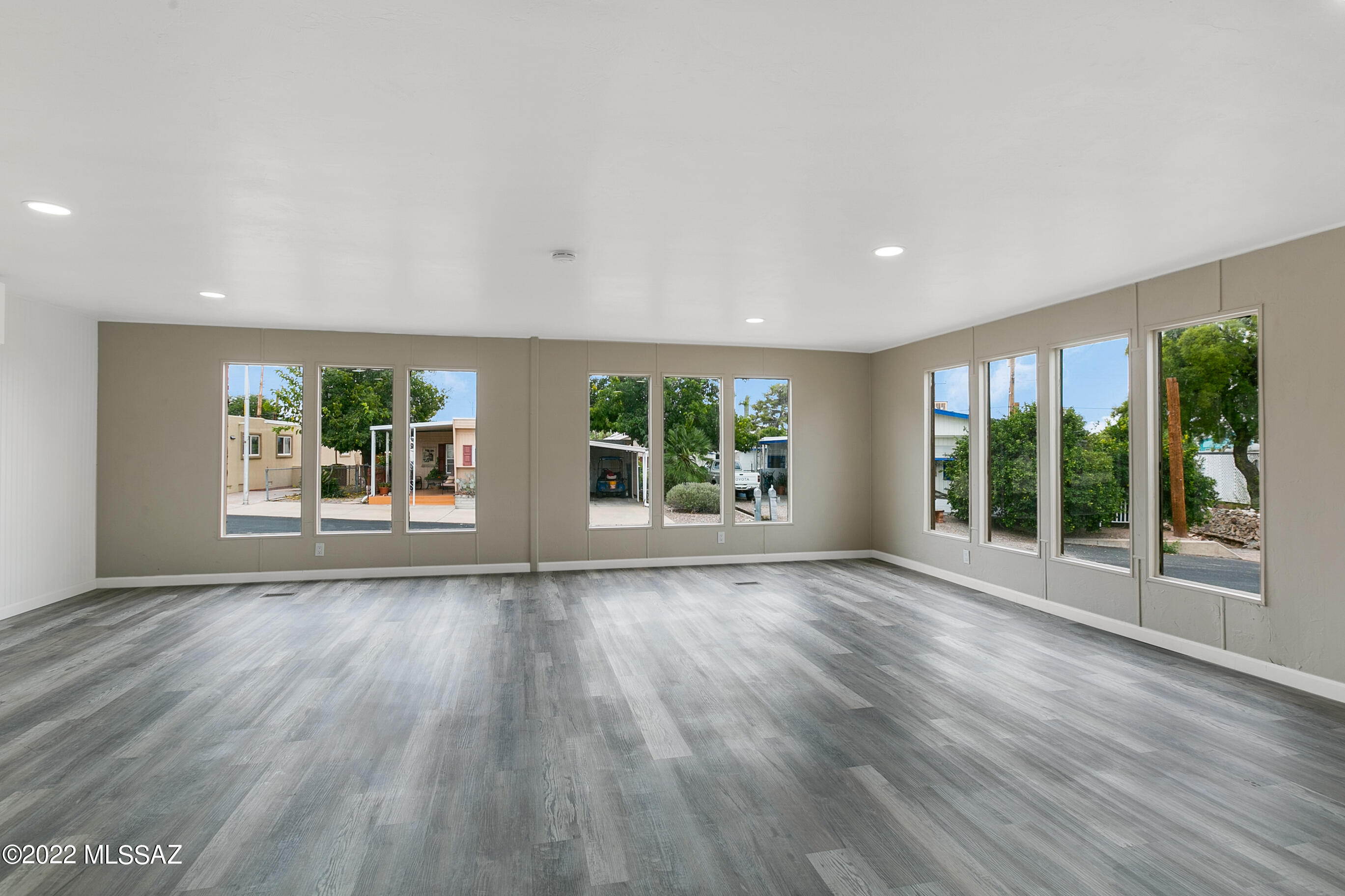 5374 West Rocking Cir Street Tucson, AZ 85713 - Photo 3 of 19 Gallery Image 3