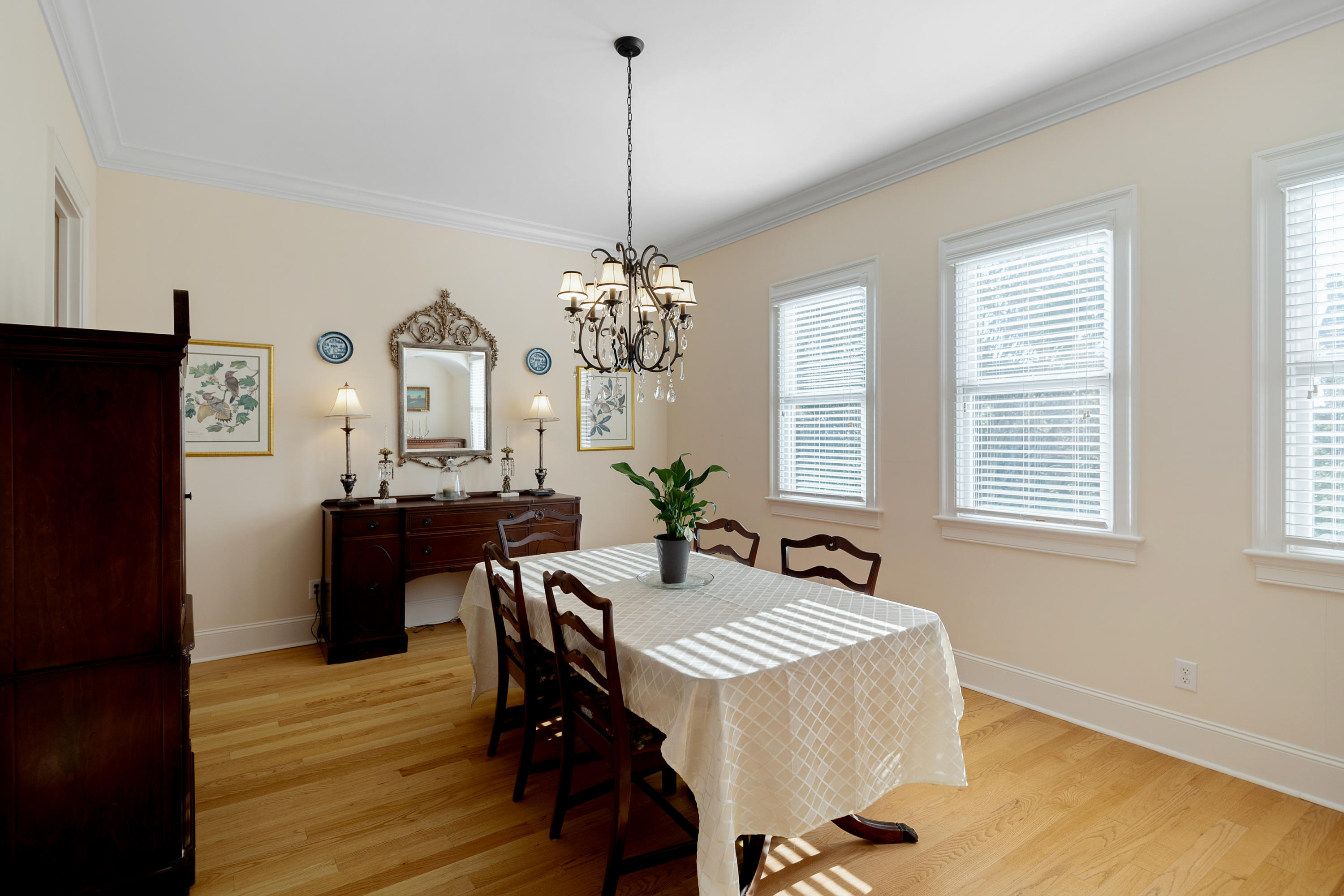 1560 Home Farm Road Mount Pleasant, SC 29464 - Photo 22 of 56 1560HomeFarmRoad-KeenEyeMarketing-26
