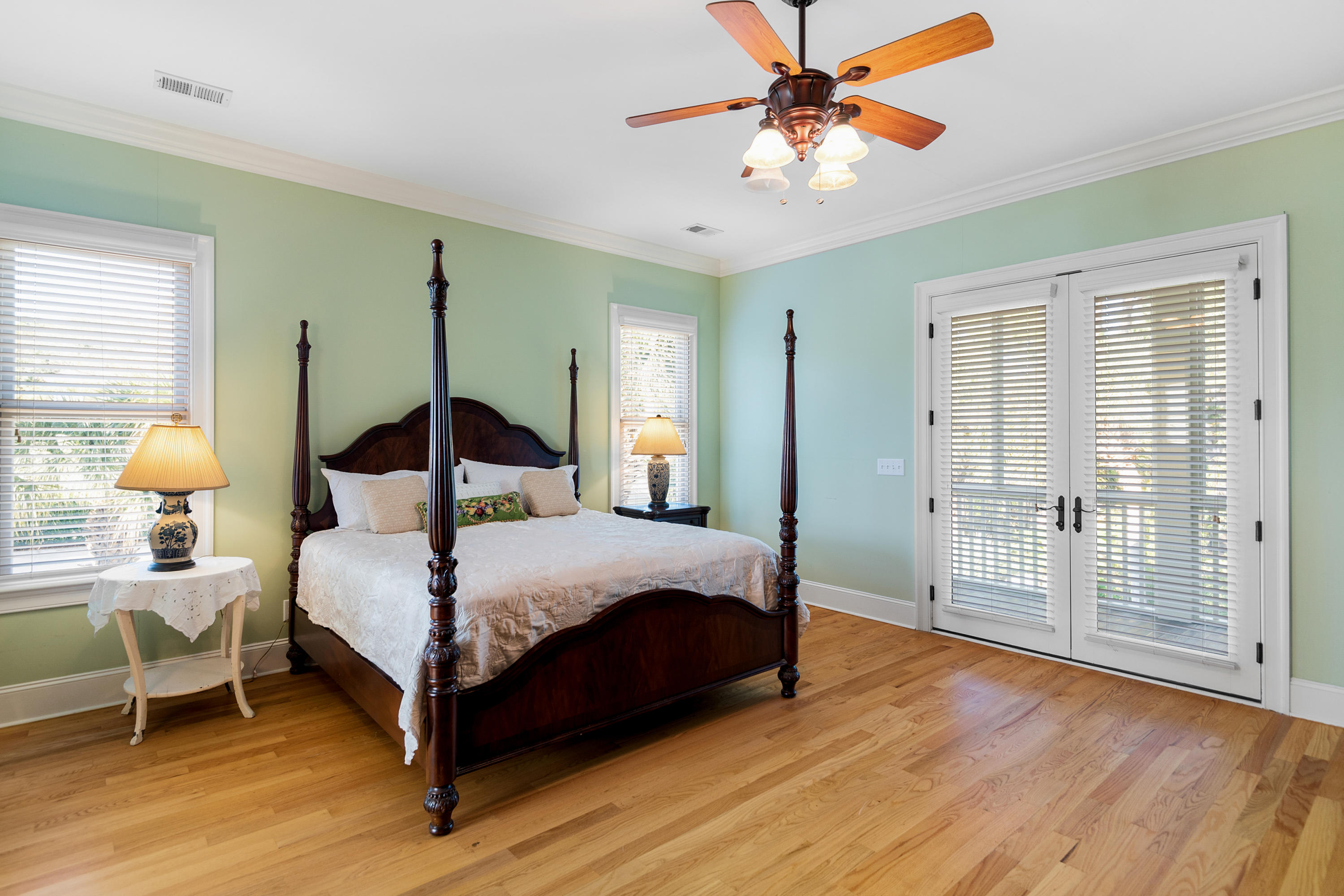 1560 Home Farm Road Mount Pleasant, SC 29464 - Photo 26 of 56 1560HomeFarmRoad-KeenEyeMarketing-30